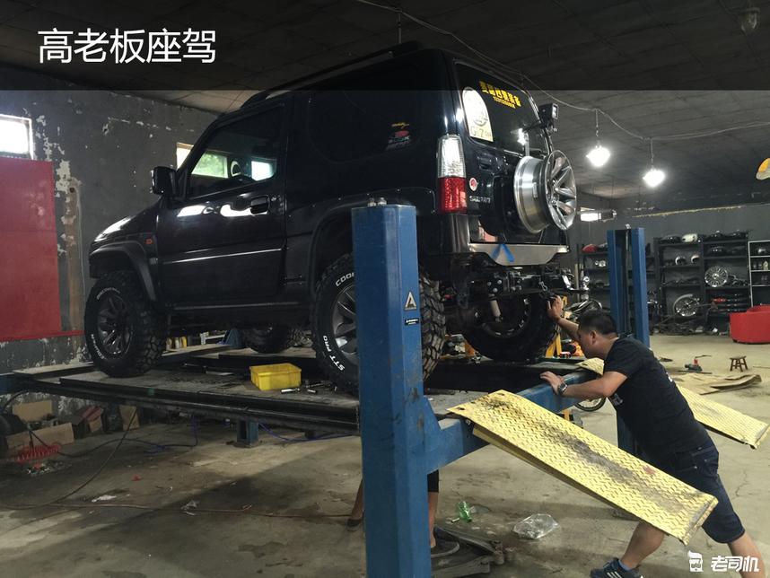 奔驰g越野车二手价格多少钱一辆,二手牛逼霸道越野奔驰大g