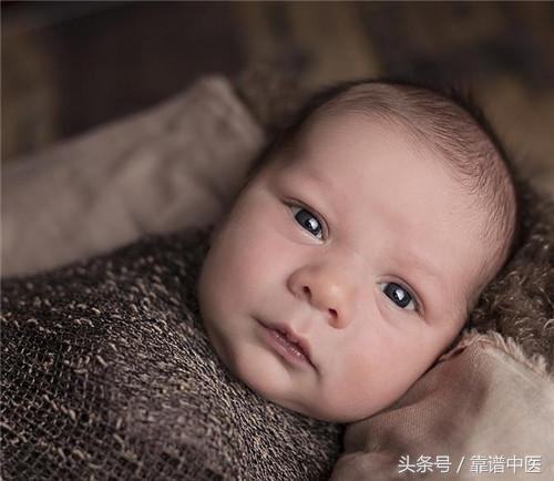 小孩遗传斗鸡眼能治好吗,小孩斗鸡眼怎么办