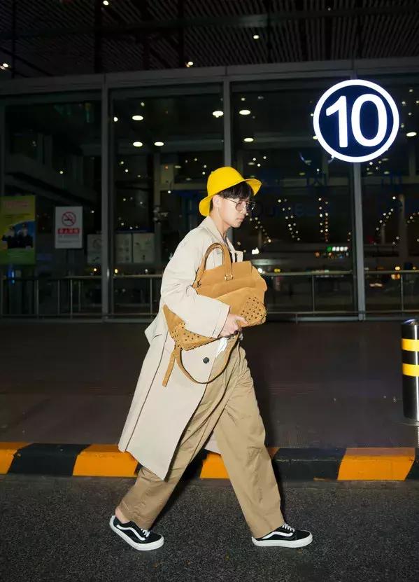 半个娱乐圈的女星都爱他?你绝对想不到他到底有多火!