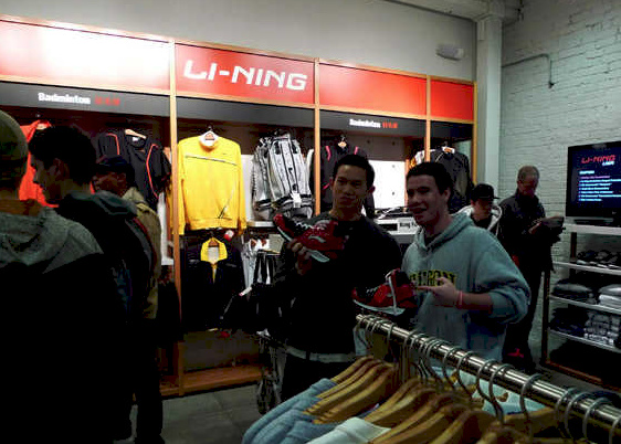 安踏为什么能超过李宁,李宁和安踏在国际上的地位