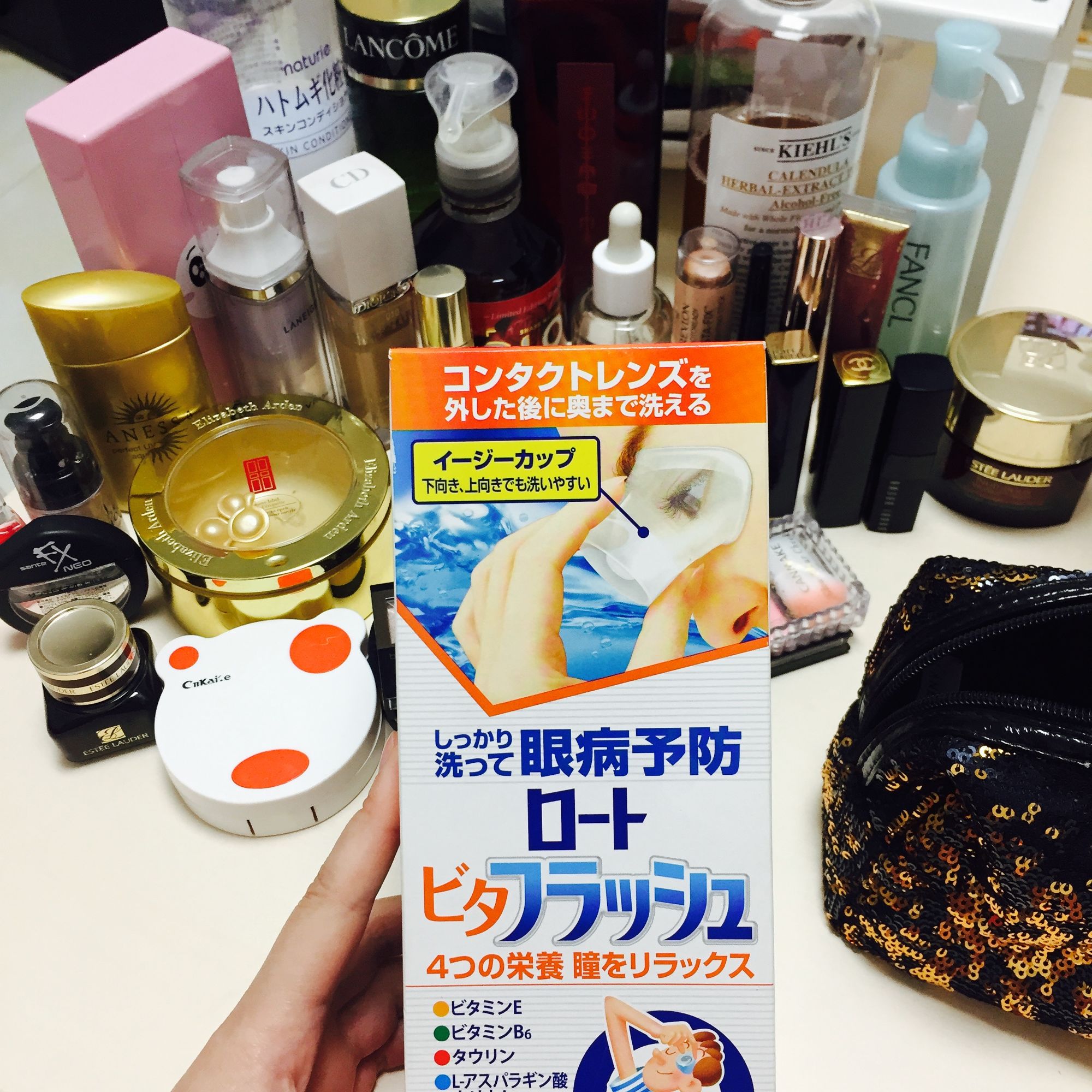 没有洗眼液可以用什么代替,没有洗眼杯怎么洗眼睛