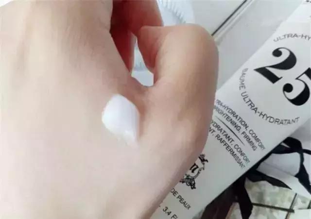 敷面膜后加什么保养效果最好,换季皮肤起皮好用的修复补水面膜