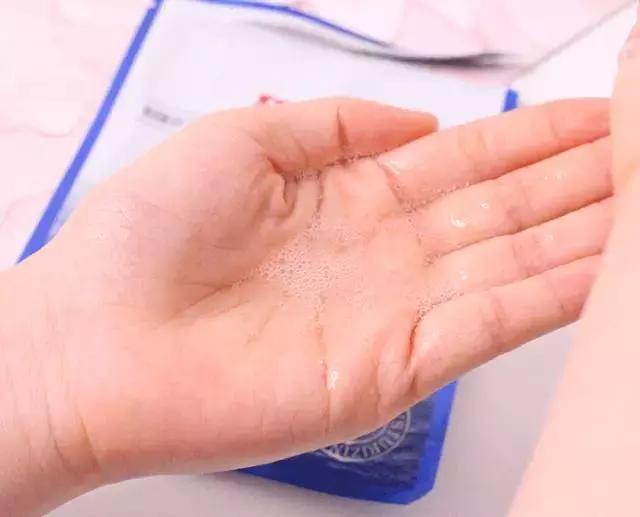 敷面膜后加什么保养效果最好,换季皮肤起皮好用的修复补水面膜