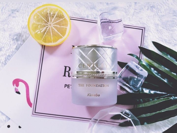 对方拒绝看你脱妆掉粉，并向你扔了7款换季保湿粉底液！