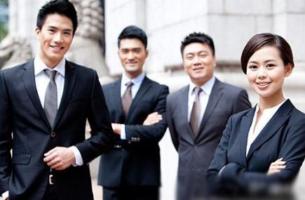 “英国最年轻的百万富翁”：19岁白手起家，自主创业赚百万