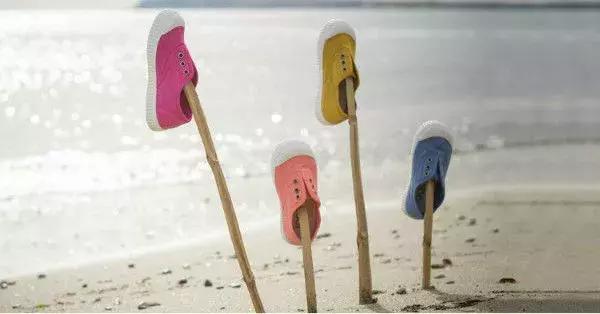 现在孩子的鞋,今年童鞋流行什么鞋