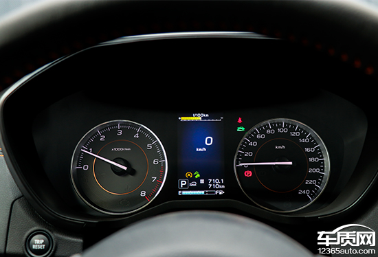 新一代subaruxv雪地,subaruxv跨界suv新体验