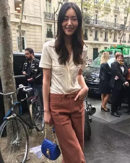 刘雯唐嫣同款小猪包,刘雯唐嫣最新消息