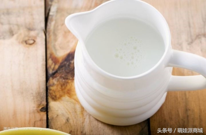 宝宝可以吃牛初乳调制乳粉吗,宝宝能吃牛胎盘吗
