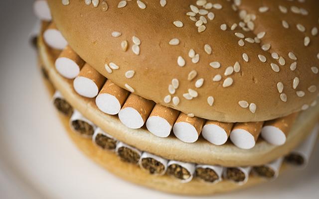 为什么饭后抽烟危害更大,饭前吸烟和饭后吸烟哪个危害大