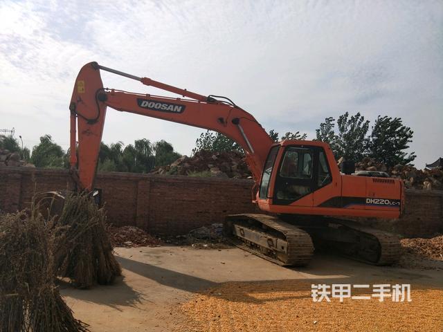 二手斗山150挖掘机18万元以下,二手现代挖掘机型号及价格大全