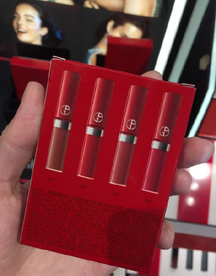 GiorgioArmani阿玛尼红管唇釉节日礼盒试色，四只超实用口红！