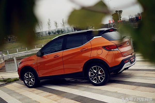 东南dx31.5t二手车值不值得购买,东南dx3汽车现在卖可以卖多少钱