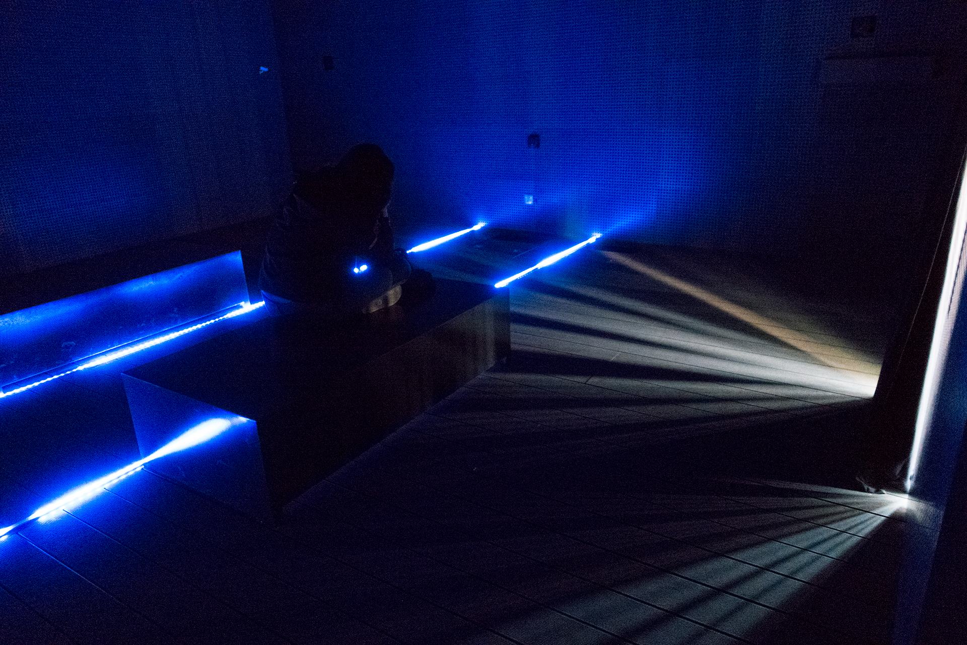 索尼黑卡rx100m4代与微单m6,索尼黑卡rx100和rx100m5