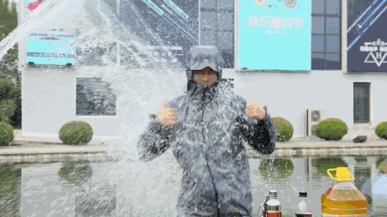 90元的冲锋衣怎么样,为什么淘宝的冲锋衣比实体店便宜