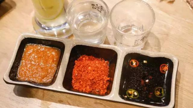 走一波,终于等到这家月销60W的人气烤肉店从市中心开到城南了!