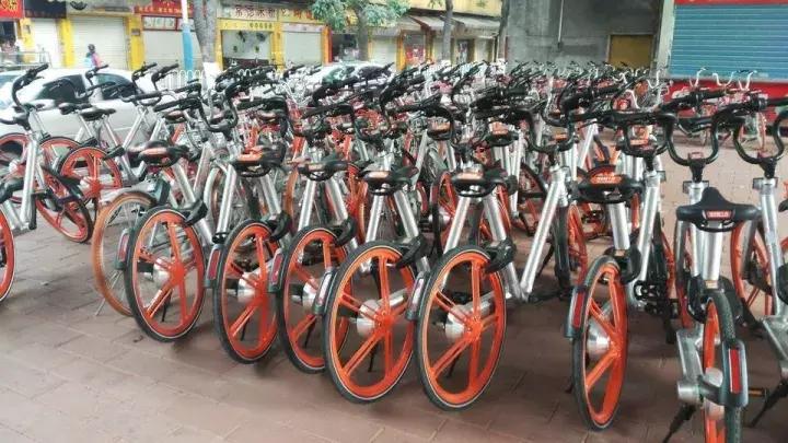 有钱人花钱更小气,有钱人花钱花在刀刃上