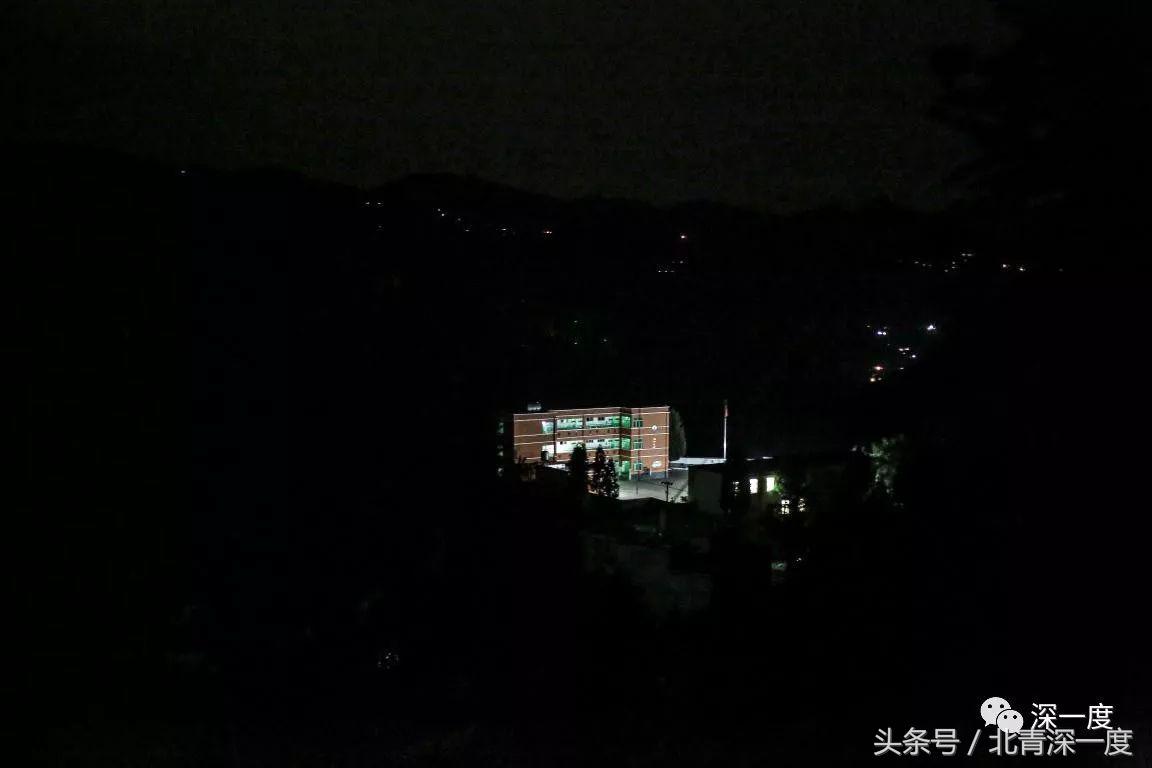 鹿晗泥坑,鹿晗在泥坑里