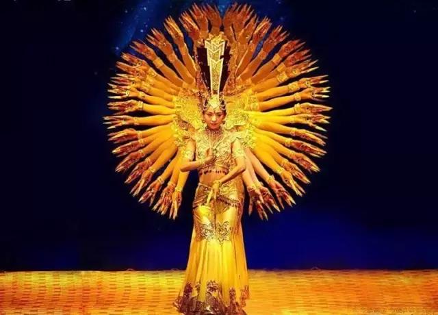 “妈妈,我的世界太安静了,我怕!”5岁女孩惹哭亿万父母