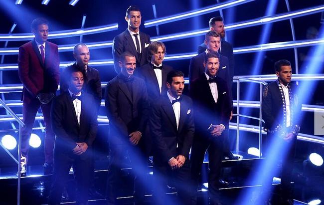 梅西和c罗化身救世主,内马尔和梅西c罗谁更强