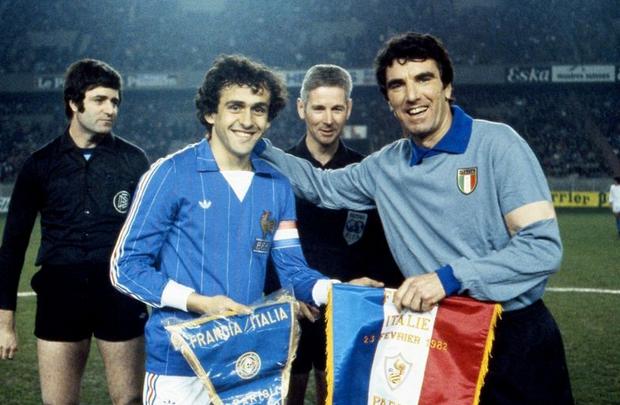 历届世界杯金球金靴金手套奖图解,历届世界杯冠军金手套