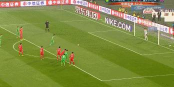 国安张稀哲梅开二度,国安浙江张稀哲红牌