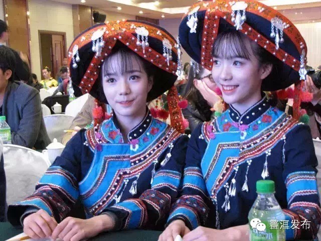 墨江双胞胎节狂欢视频,相约五一云南墨江双胞胎节