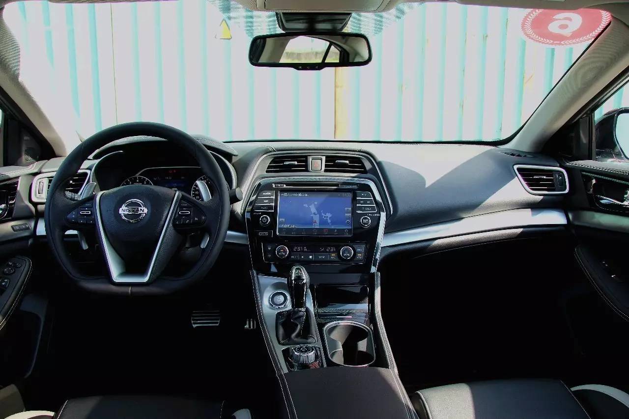 试驾日产西玛,2022款日产西玛试驾