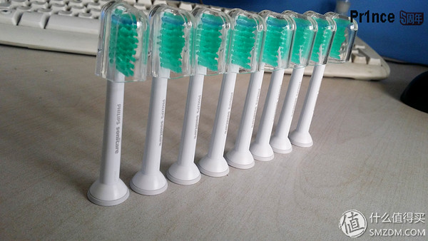 椋炲埄娴hilips鐢靛姩鐗欏埛澶磆x242m,椋炲埄娴︾數鍔ㄧ墮鍒峰ごhx6720