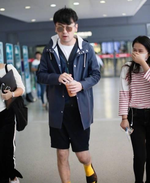 寮犻Θ浜堝垎浜孩姣墠绌挎惌,寮犻Θ浜堟姭涓滃寳搴婂崟璧扮孩鍦版