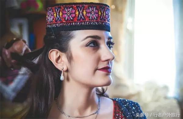 56种民族传统服饰在一起,五十六个民族服饰你更喜欢哪个