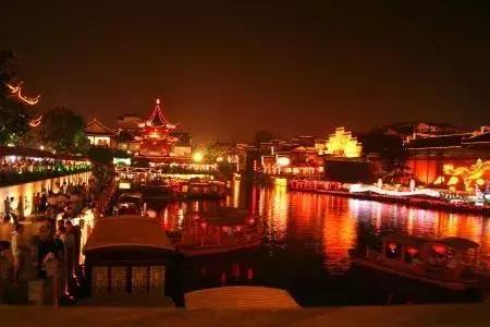 机票价格大跳水最低到0.7折啥情况,机票最低240元