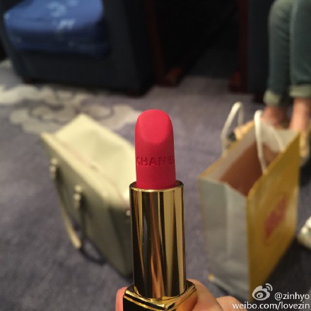 今年流行什么色系口红推荐,几款适合秋冬的口红推荐
