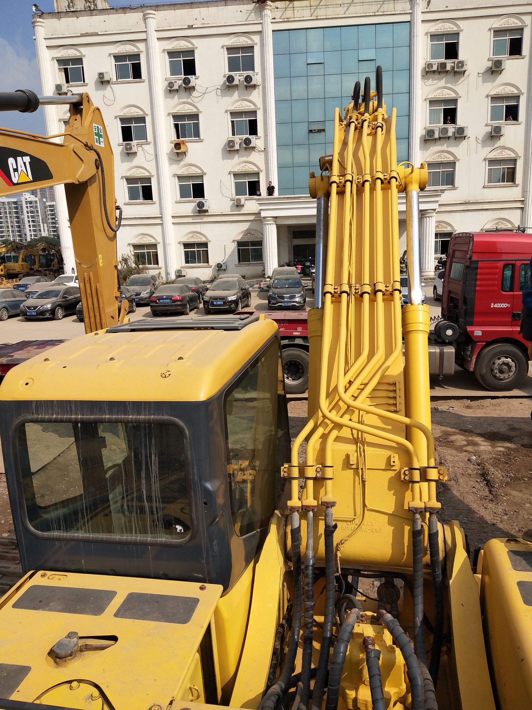 最便宜的小松360需要多少钱,10年小松360和12年小松360区别