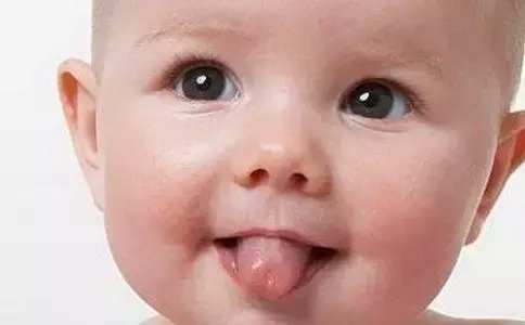 宝宝一会便秘一会腹泻,九个月宝宝吃辅食便秘怎么调理