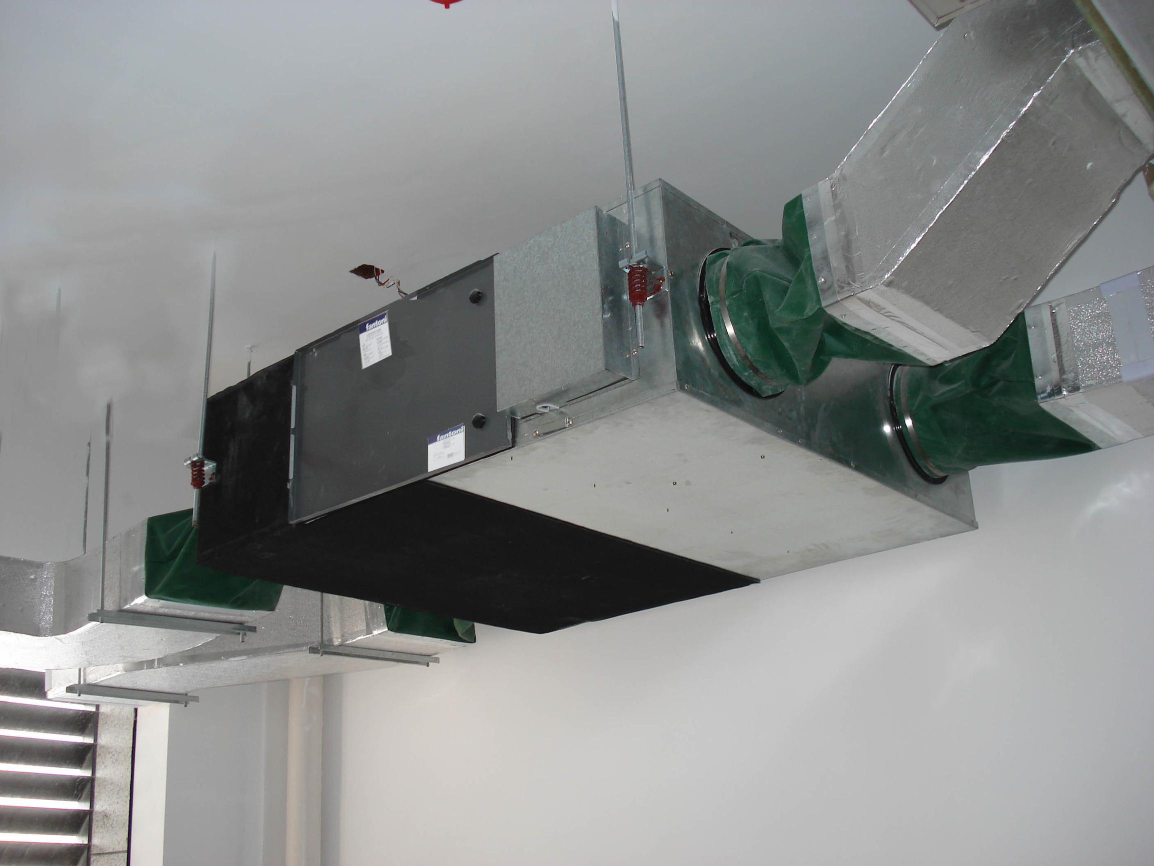 墙上的新风系统怎么开,墙壁打孔新风系统