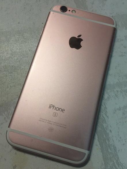 网友999元买iPhone6s,没想到却是翻新机,卡贴机!