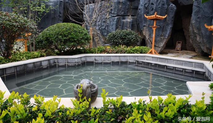 郑州黄帝宫御温泉酒店室外温泉,郑州黄帝宫温泉是真的温泉吗