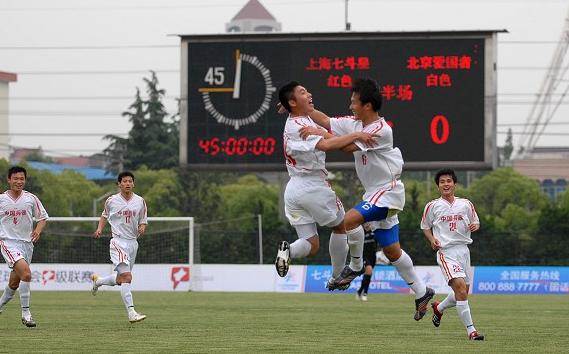 中国足坛的那股清流，降级后再难翻身，高学历球星不存在的？