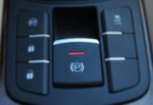 荣威混动550,荣威550简介