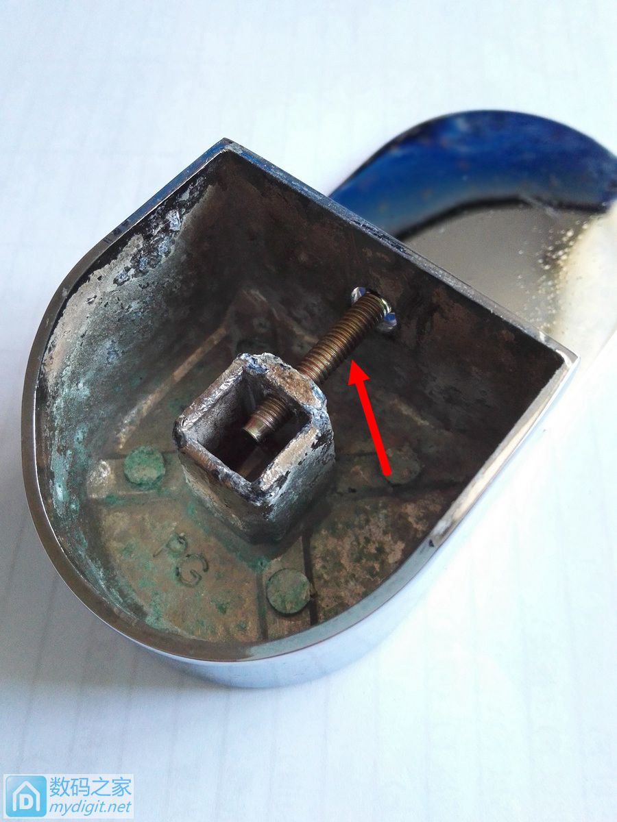 浴室龙头阀芯漏水修复,淋浴龙头漏水怎么换阀芯