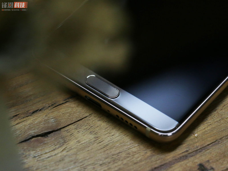 华为mate10深度上手体验,用了一年的华为mate10感觉如何