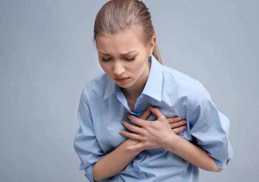 心悸心慌失眠整夜睡不着怎么办,什么是心悸需要治疗吗