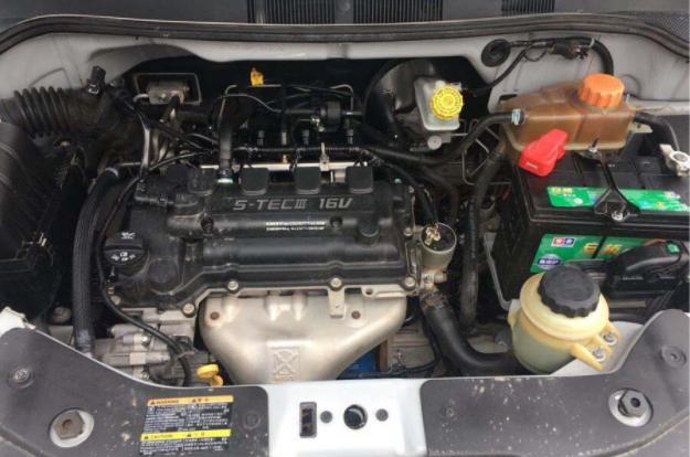 内部空间大、技术先进、油耗还低的这车只要四万？！