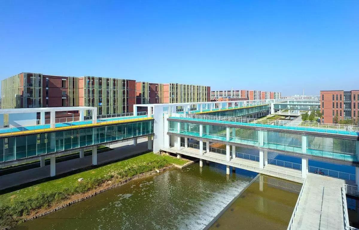 大连五大知名高校排名,大连高校学费排行榜