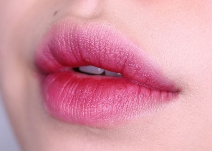 今年秋冬最显白的口红种草必备,秋冬显白口红色号推荐