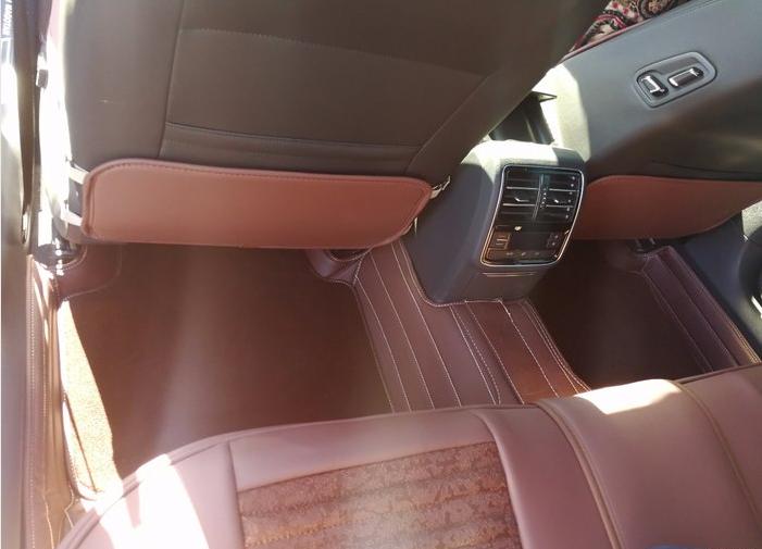 迈腾380尊贵哪里有现车,迈腾380尊贵版车展