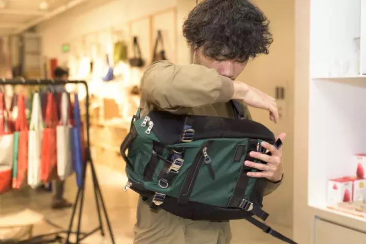 visvim双肩包哪一家做得好,visvim商务手提包