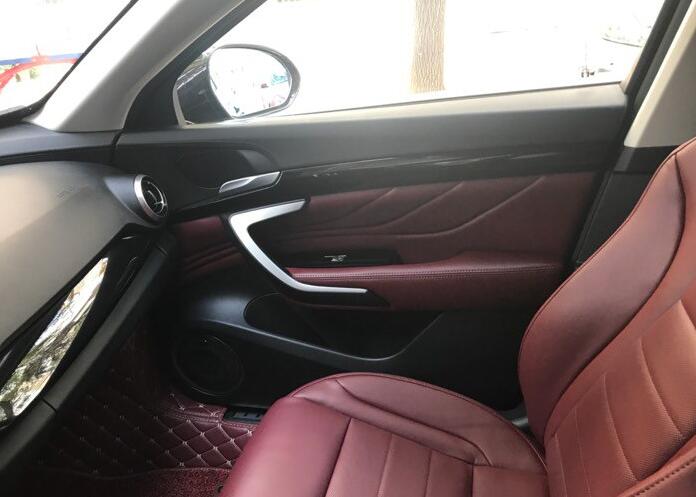 vv7s豪华版配置,vv72020款用车感受