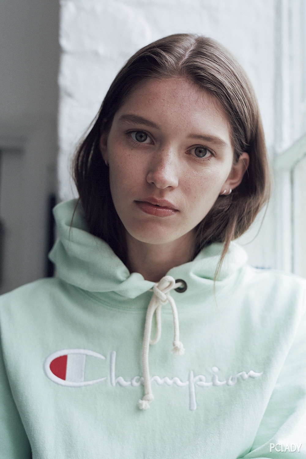 又上档次又不贵又小众的卫衣,小众卫衣品牌前十名